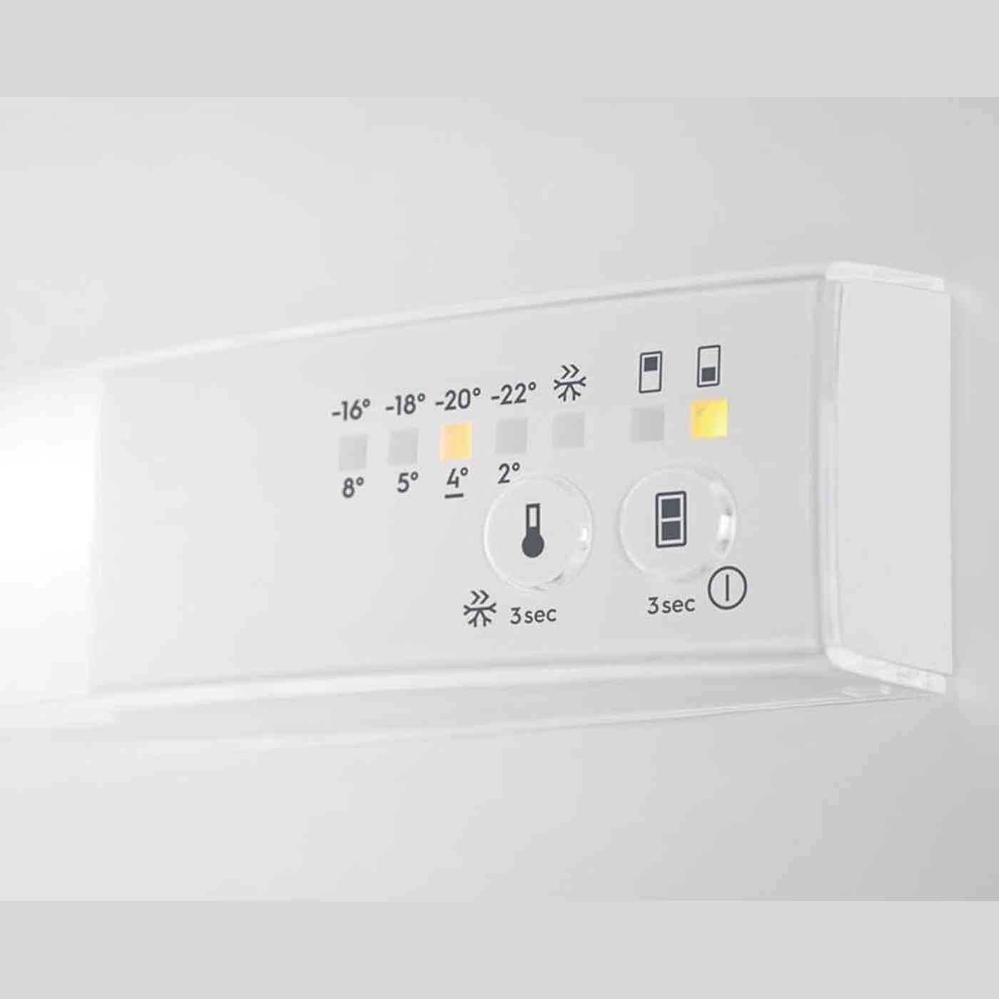 AEG SCB618E6TS – Inbouw Koel-vriescombinatie – 253L – No Frost – Energieklasse E