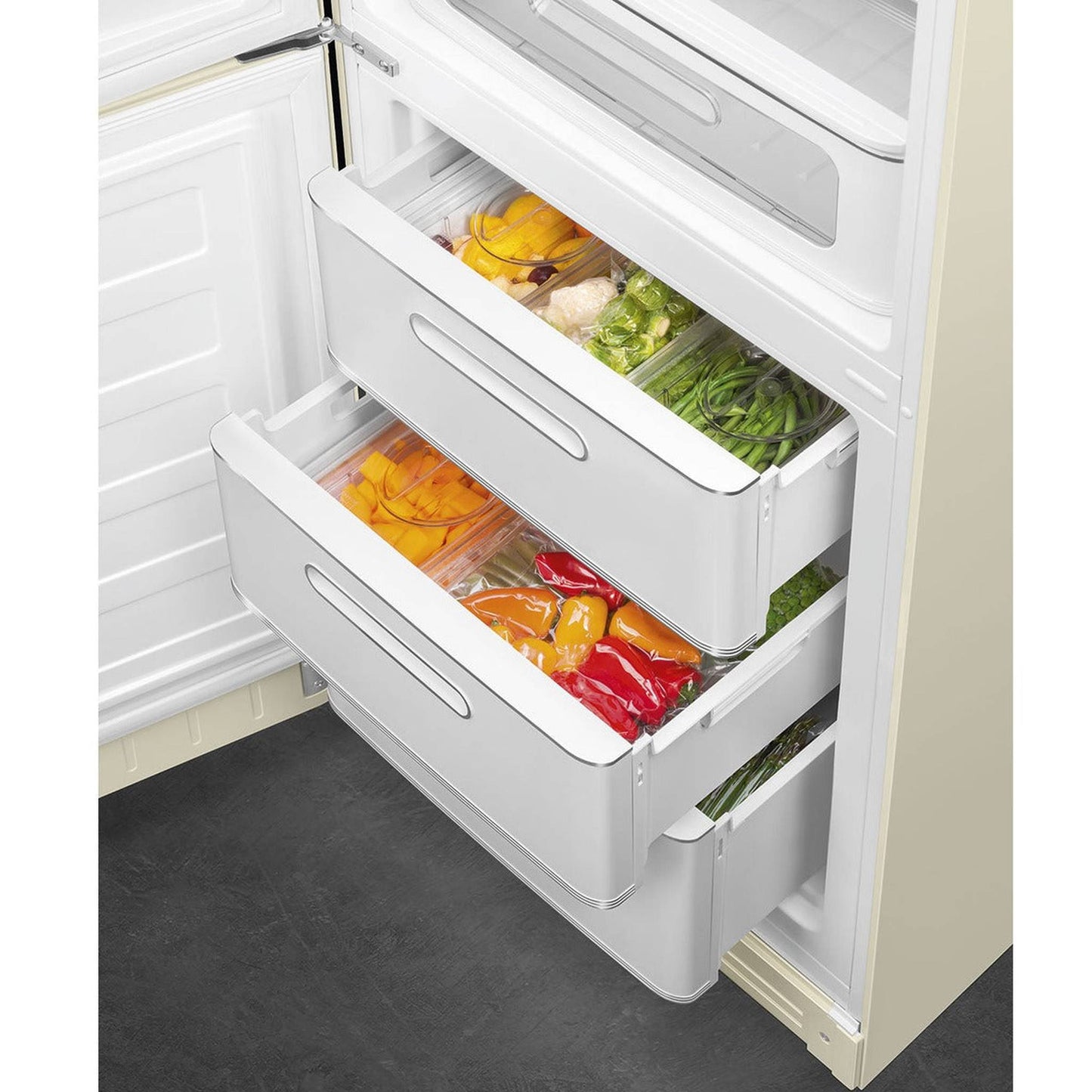 Smeg FAB32LCR5 - Koel-vriescombinatie - No Frost