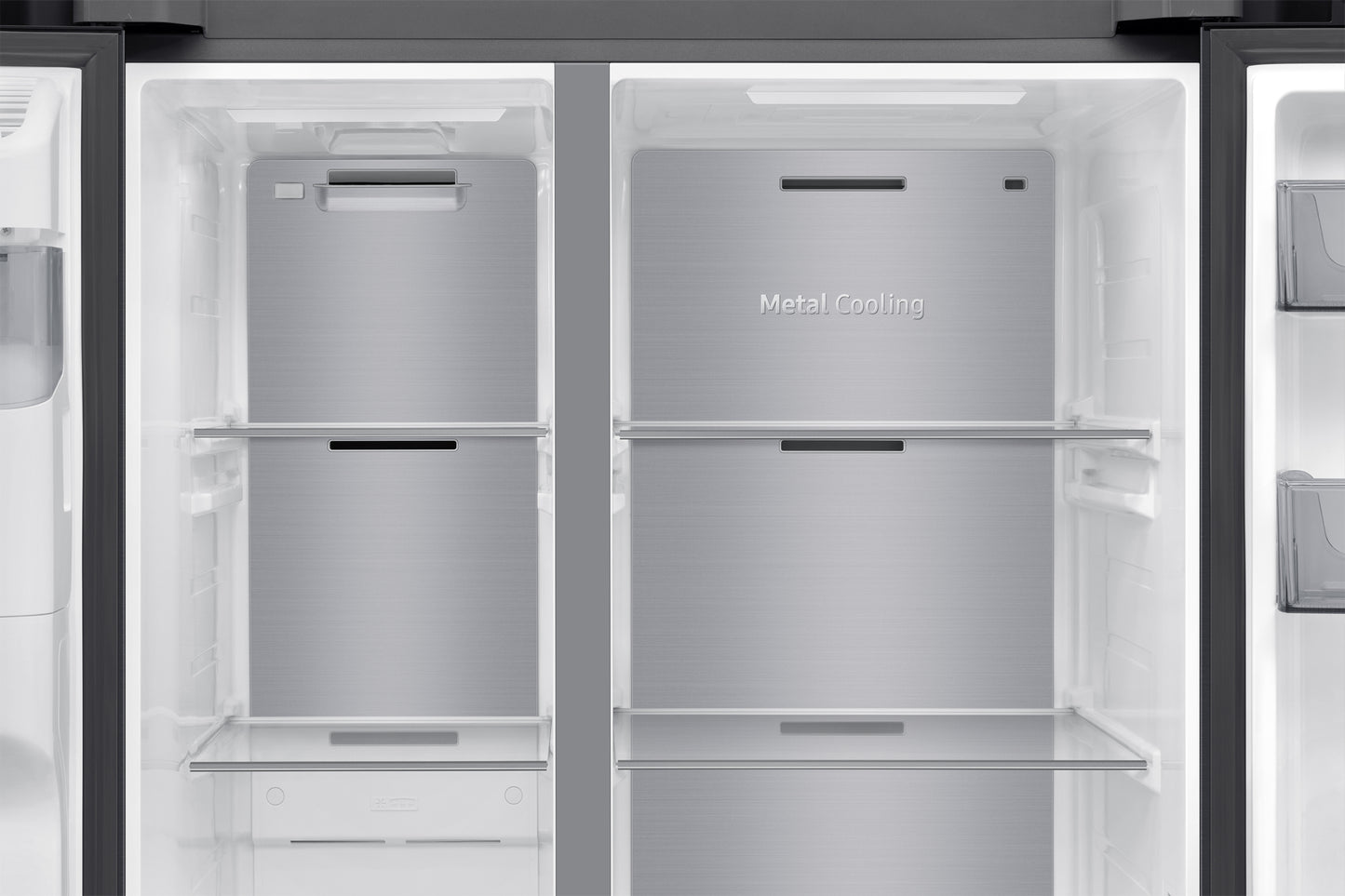 Samsung RS70F64KDFEF – Amerikaanse koelkast – 640 liter – No Frost – Waterleiding & ijsdispenser – Zwart – Energieklasse D